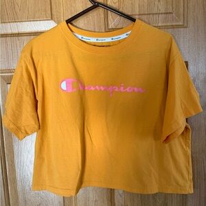 Champion cropped t-shirt size large